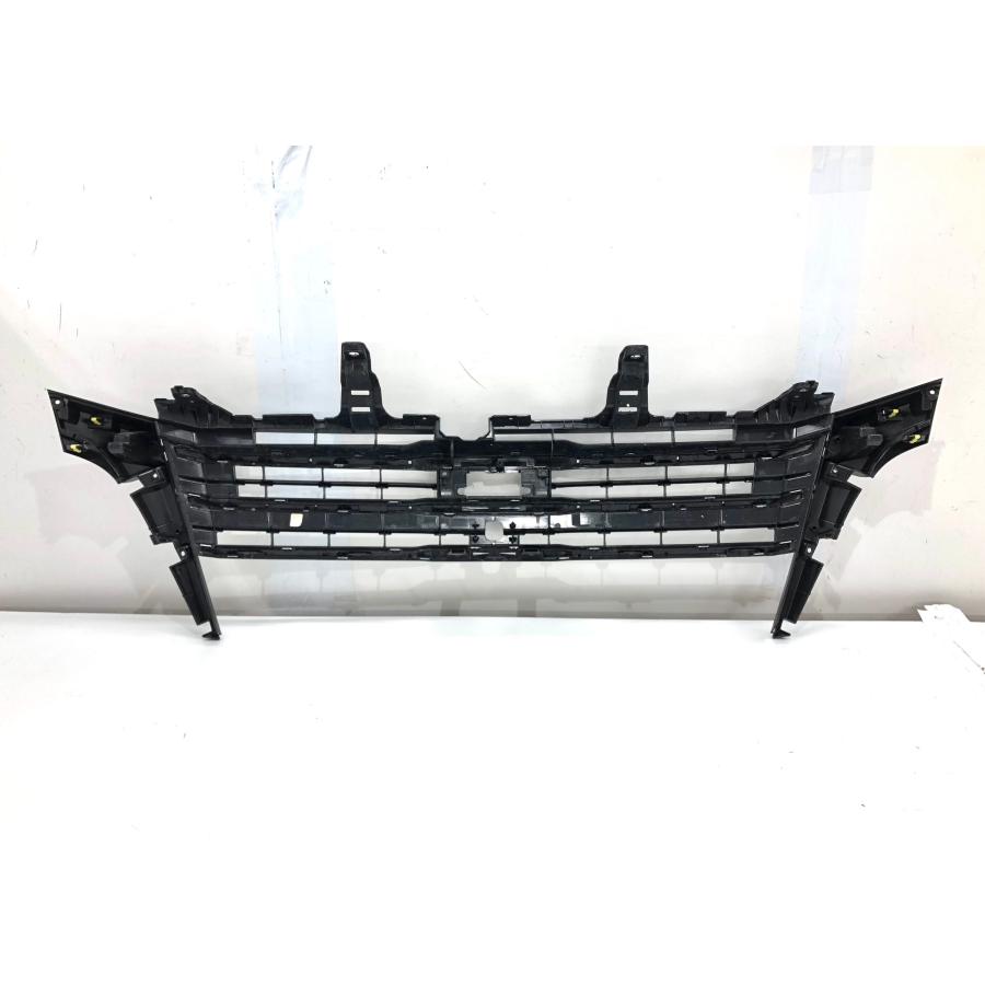 トヨタ グランエース GDH303W 純正 フロントグリル 53101-26260 （G25