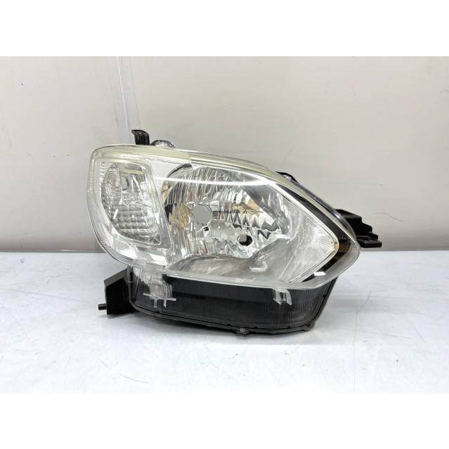 トヨタ パッソ ヘッドライト 81130-B1250 パッソ 5BA-M700A ヘッドライト 右 100-69026 81130-B1250 (X6-27m