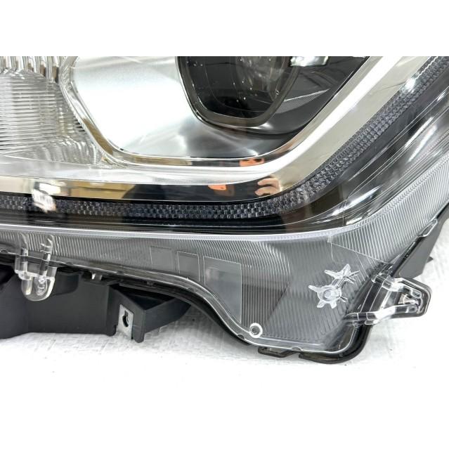 スイフト 4BA-ZC83S ヘッドライト 左 ヘッドライトガーニッシュ付き