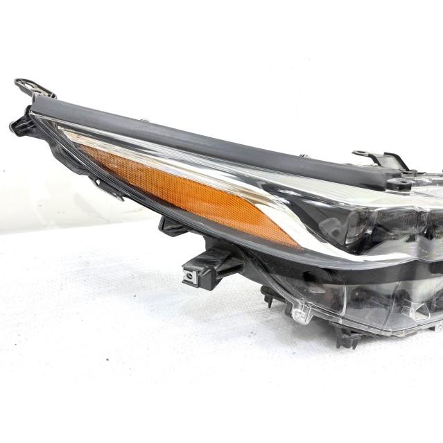 プリウス 6LA-ZVW52 ヘッドライト 右 PHV 刻印ア KOITO47-91 81145
