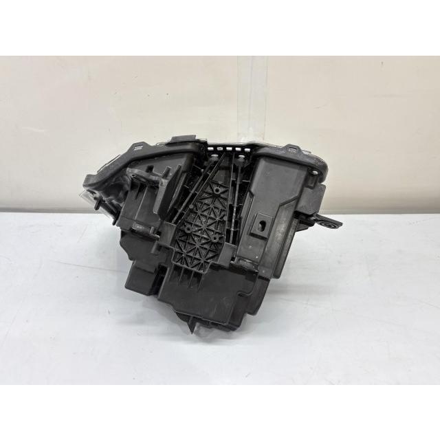 エルフ BDG-NJR85A ヘッドライト 右 刻印W KOITO 219A2A/219A2C 8