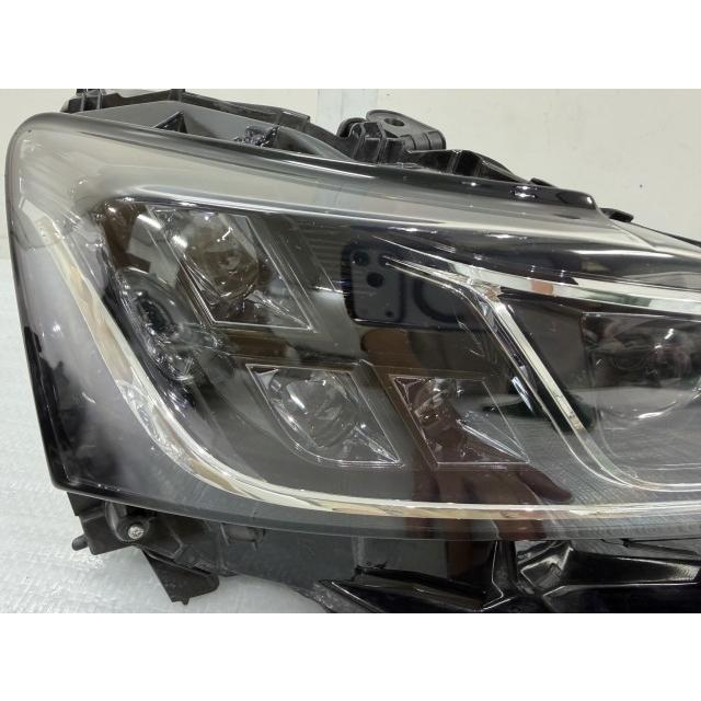 レクサス（LEXUS） IS 6AA-AVE30 ヘッドライト 右 中期 刻印Iオ