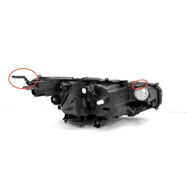 ヤリスクロス 5BA-MXPB10 ヘッドライト 左 KOITO52-325 刻印B2 81150