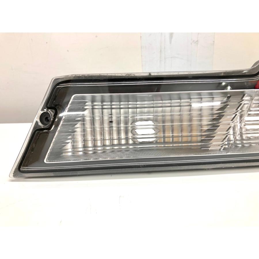 ダイハツ ハイゼット カーゴ S321V 純正 テールランプ 右 KOITO220