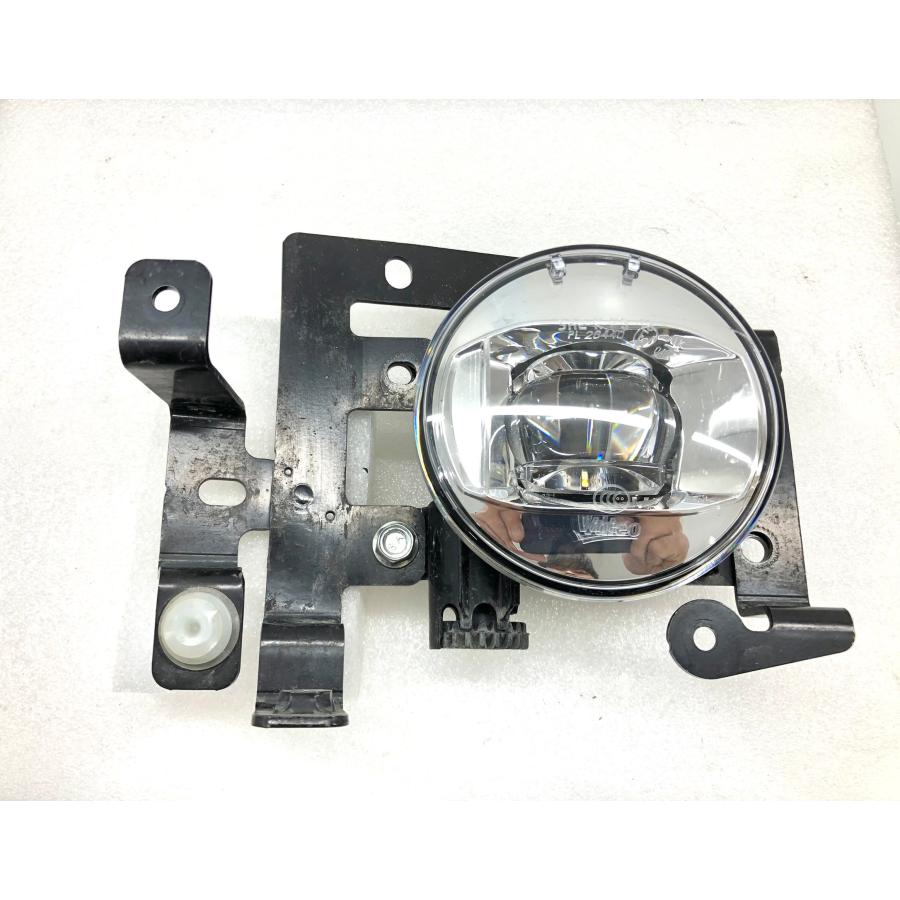 いすゞ フォワード FRR90 90系 純正 左 フォグランプ LED（G28-63m