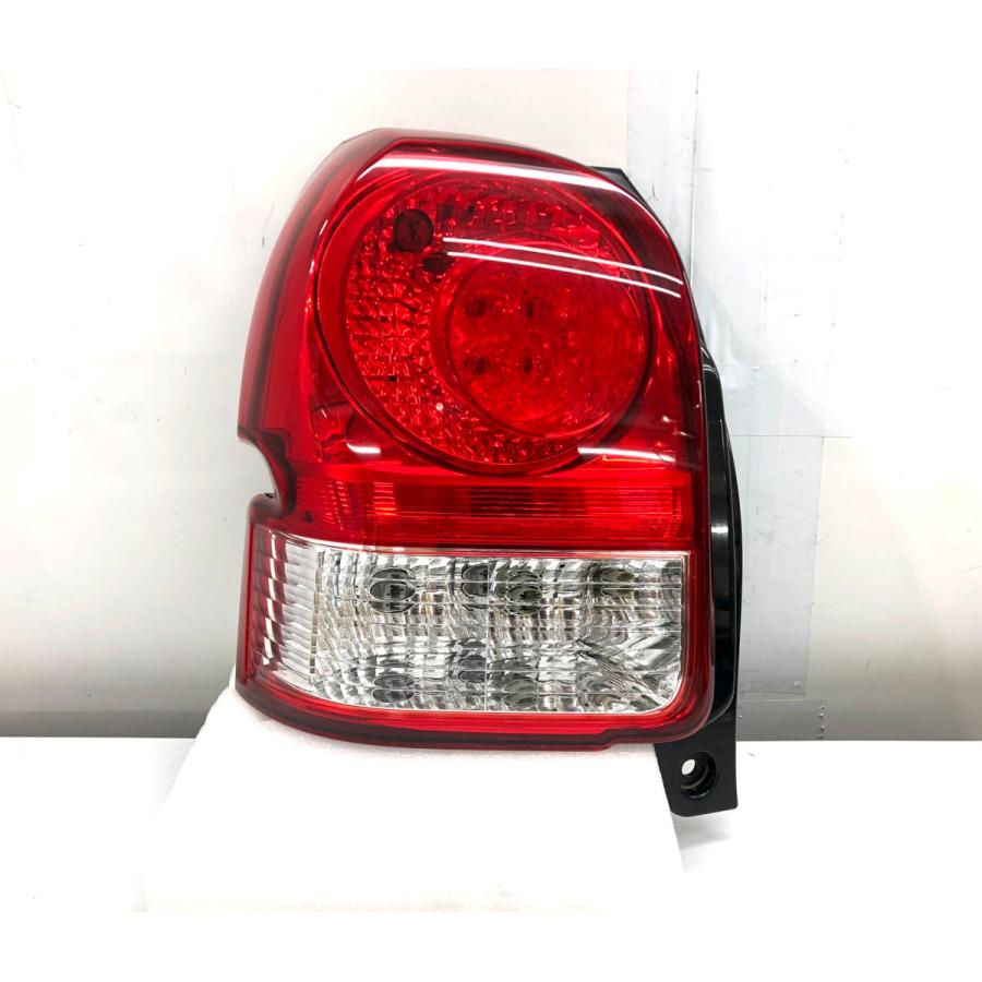 トヨタ ポルテ NSP140 純正 テールランプ 左 STANLEY52-257 （28A-99m