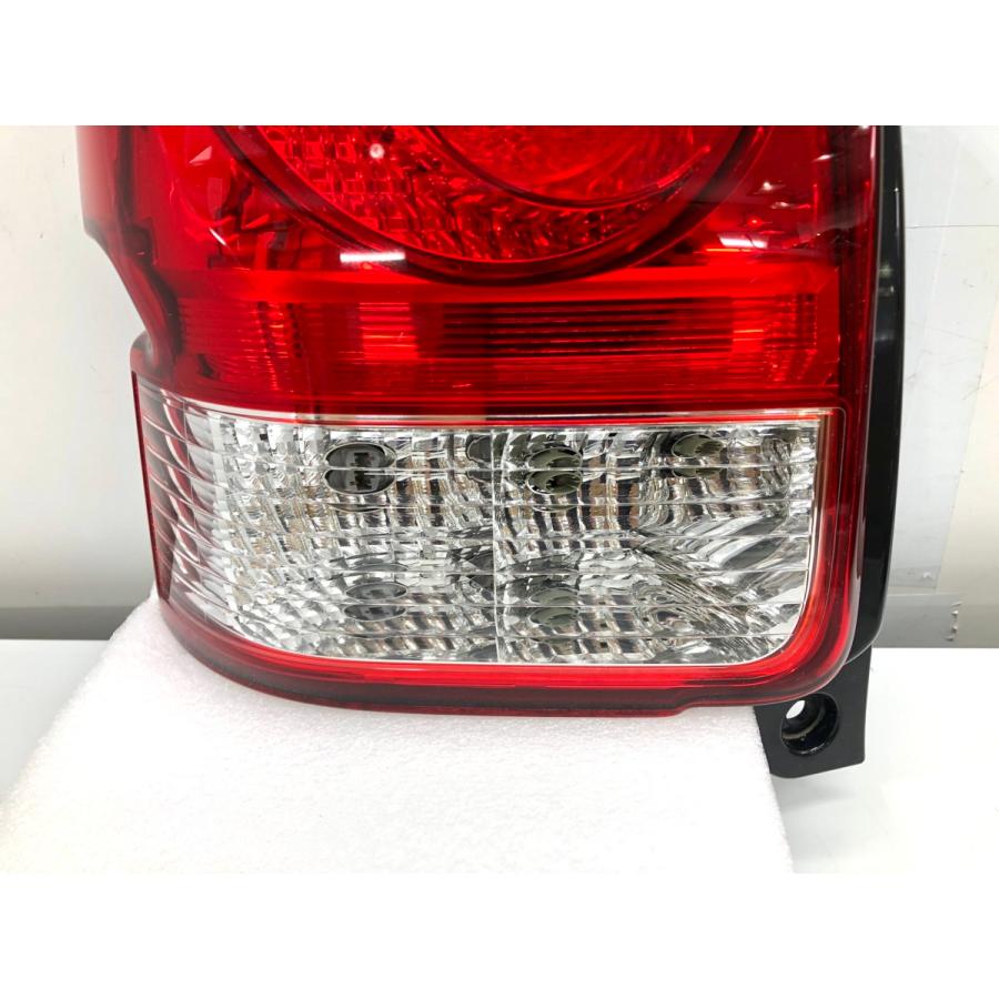 トヨタ ポルテ NSP140 純正 テールランプ 左 STANLEY52-257 （28A-99m