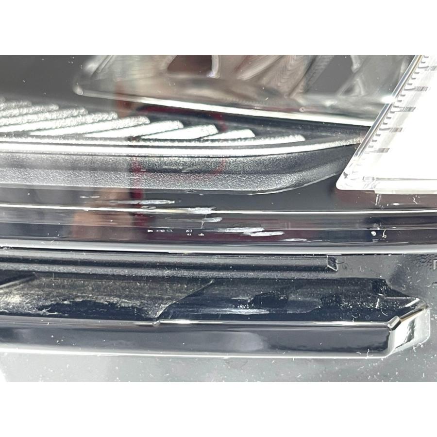 VOLVO V60 左ヘッドランプ 32314180 開封のみの未使用品 VOLVO V60 左ヘッドランプ 32314180 開封のみの未使用品