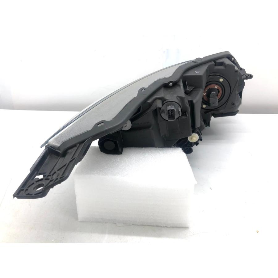 ホンダ ヴェゼル HV RS RU3 純正 ヘッドランプ 左 LED KOITO100-62164