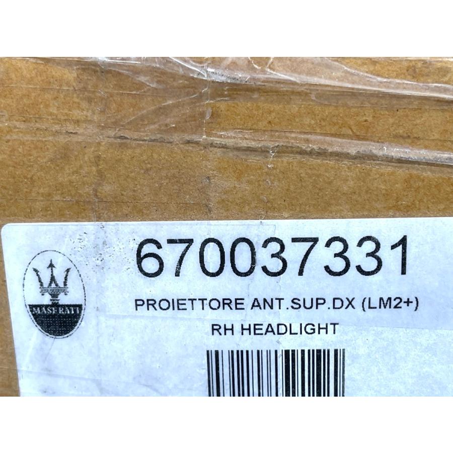 美品】 マセラティ レヴァンテ MLE30D 純正HIDヘッドライト 右