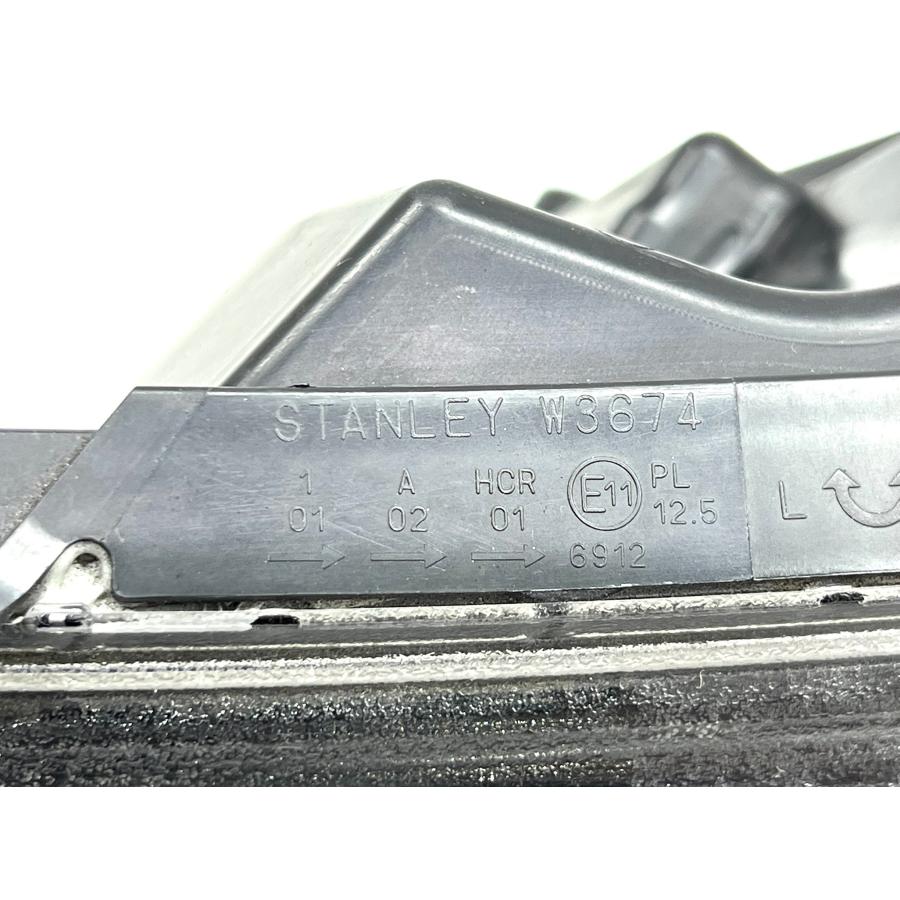 フィット　ヘッドライト　左　STANLEY W3674 ジャンク品 ☆良品☆ ホンダ フィット ハイブリッド GP5/6 後期 純正 左 LED