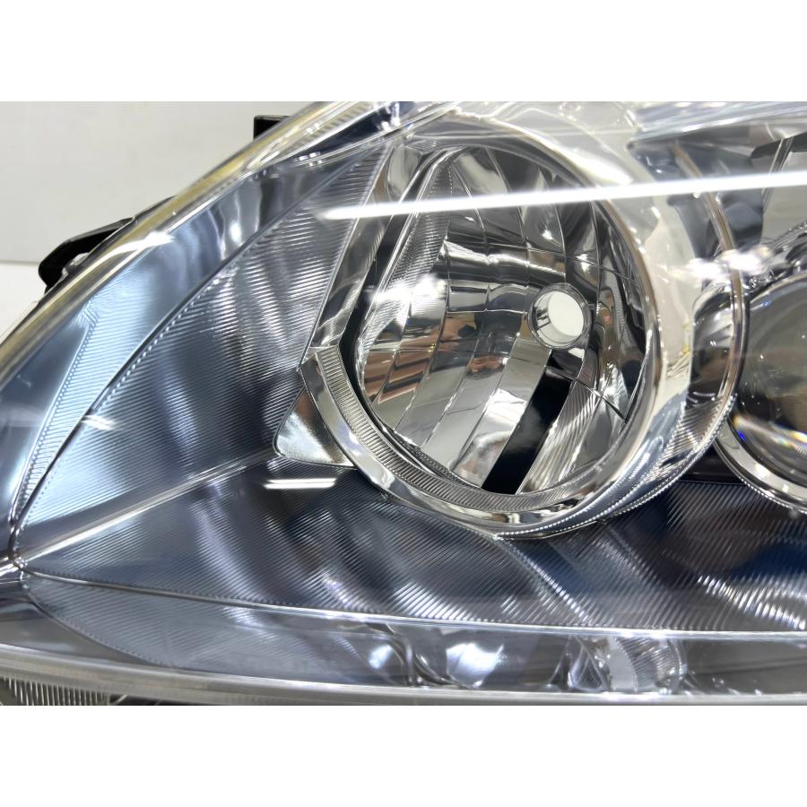 ☆研磨・美品☆ トヨタ プリウス ZVW30 前期 純正 左 LED ヘッド