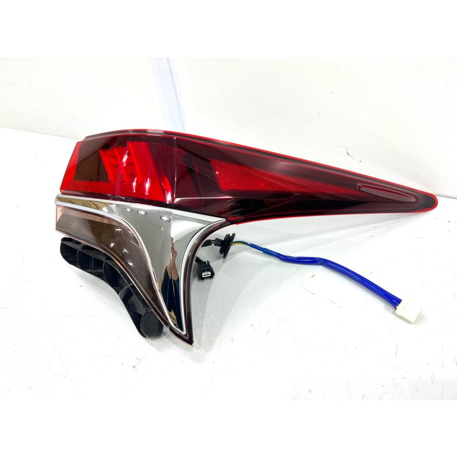 レクサス　LS500h　前期　右テールランプ　純正 レクサスLS500 VXFA50 前期 純正テールライト 右 KOITO 50-176 （36A