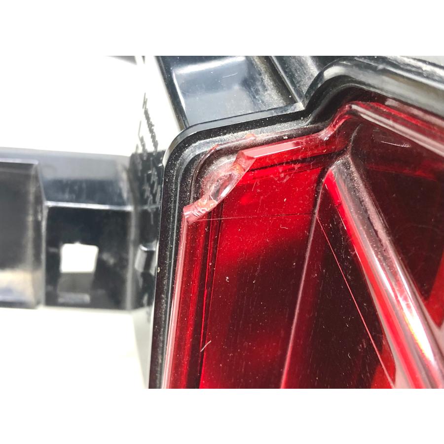 レクサス CT200後期純正？社外？テールランプセット 赤