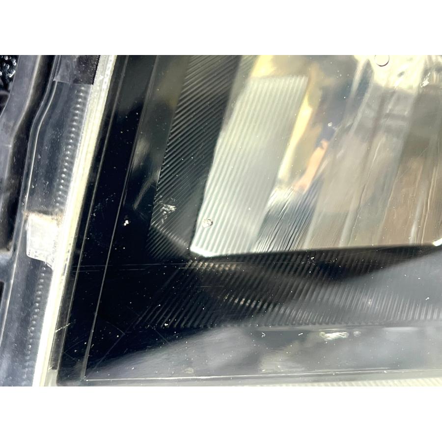 トヨタ ヴォクシー ZRR70 後期 純正 左右 HID ヘッドライト KOITO28