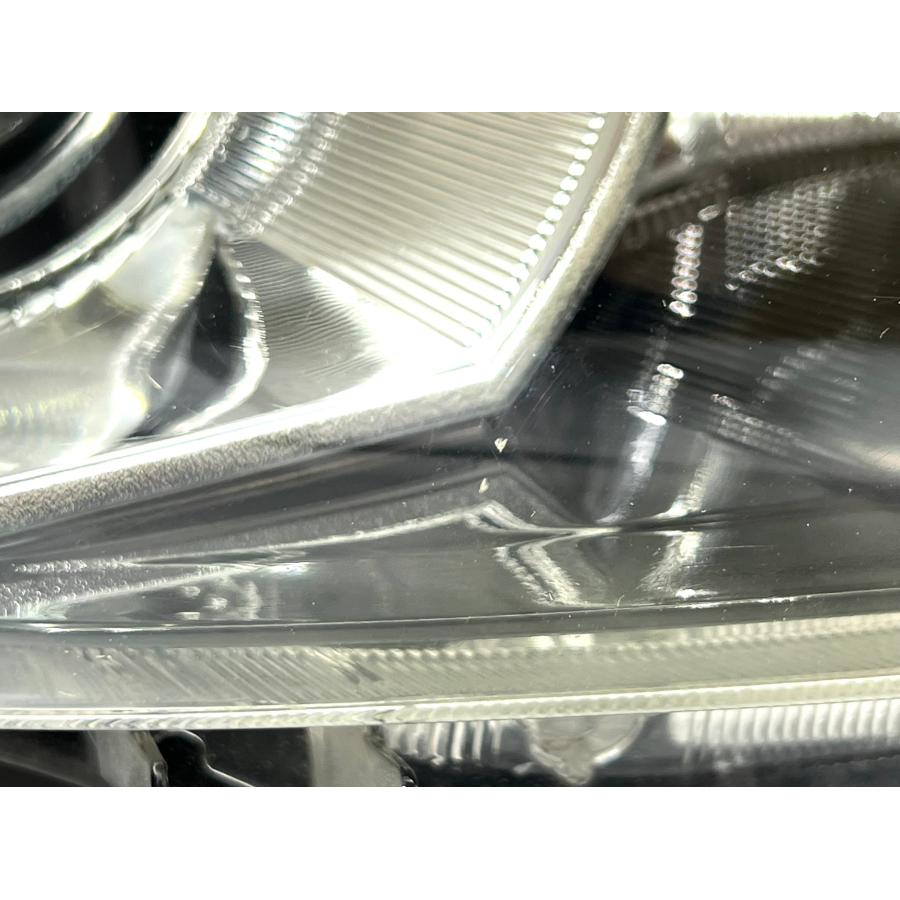 トヨタ ヴォクシー ZRR70 後期 純正 左右 HID ヘッドライト