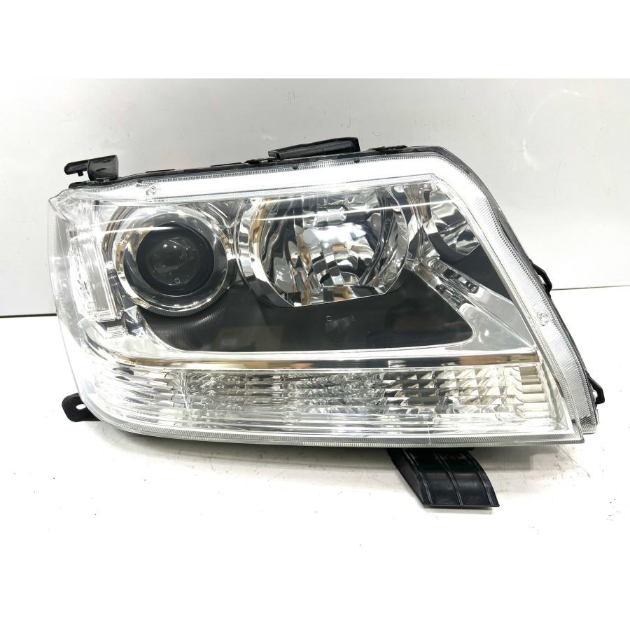 ヘッドライト 2個セット TDA4W エスクード ☆研磨☆ スズキ エスクード TDA4W TD54W 純正 右 HID ヘッドライト
