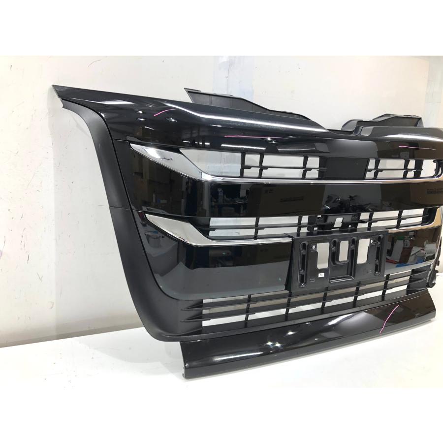 トヨタ ノア MZRA90W/ZWR90W 純正 フロントグリル 53111-V1010 53101