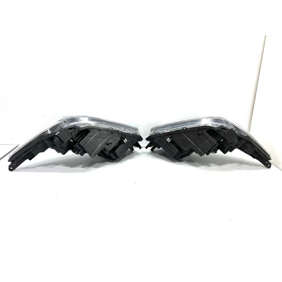 ホンダ ステップワゴン スパーダ RP3 後期 純正 左右 LED ヘッドライト
