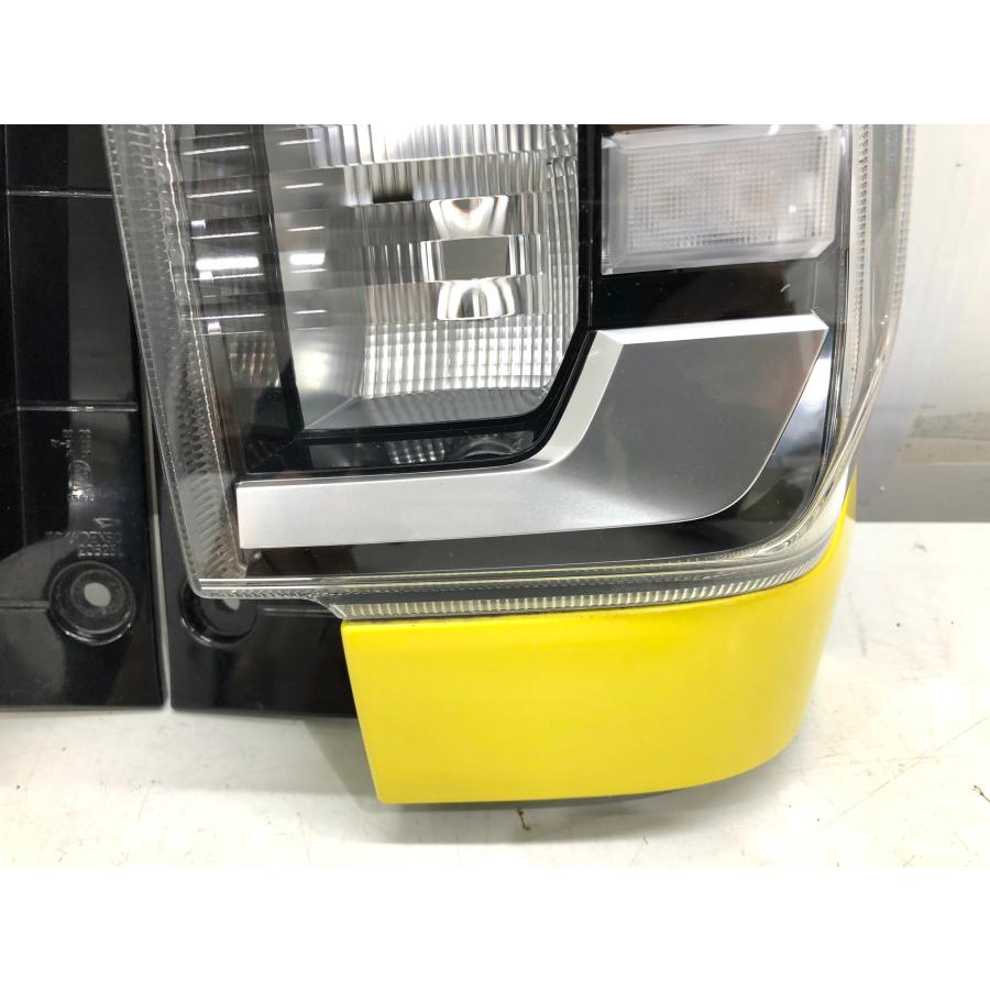 タフトダイハツ 6BA-LA900S テールライト 左右 テールランプ ダイハツ（DAIHATSU） LA900S LA910S タフト オール LED テールランプ