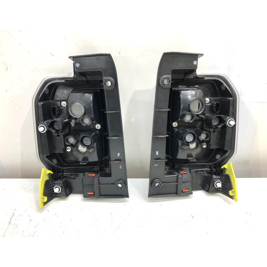タフトダイハツ 6BA-LA900S テールライト 左右 テールランプ shiningparts_ltl-dh27-1