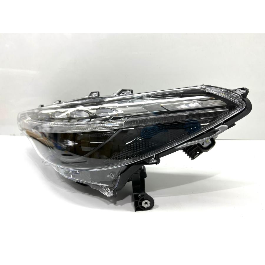 トヨタ カローラ クロス ZVG11/15 ZSG10 純正 左 LED ヘッドライト