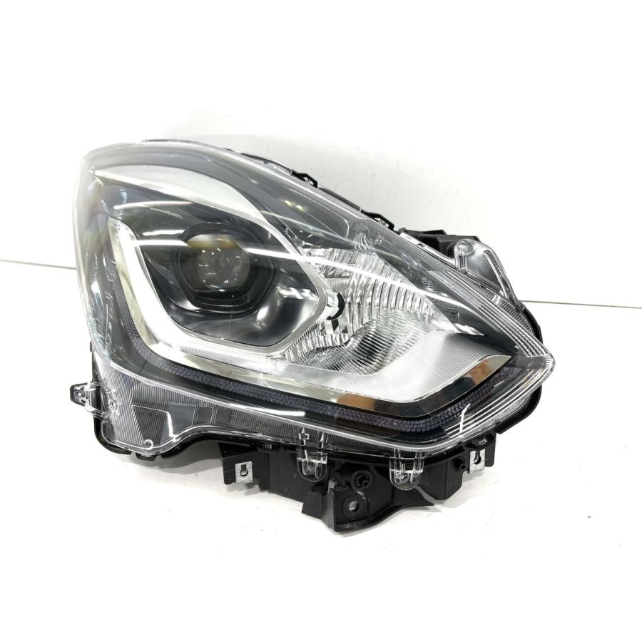 スズキスイフト右LEDヘッドライト