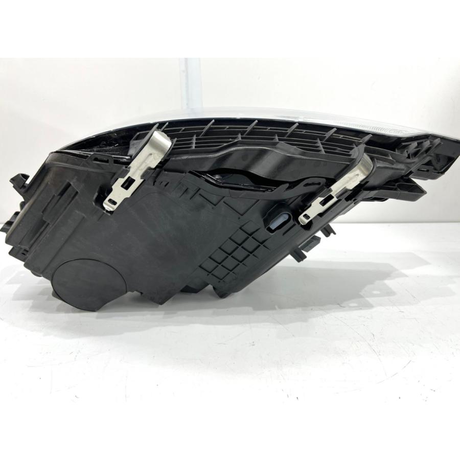 美品】 ボルボ XC60 UB 純正LEDヘッドライト 右 31655235/31655236