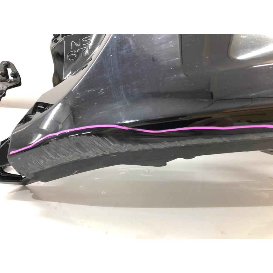 トヨタ ノア ZWR90W 純正 フロントバンパー 左側 モールガーニッシュ