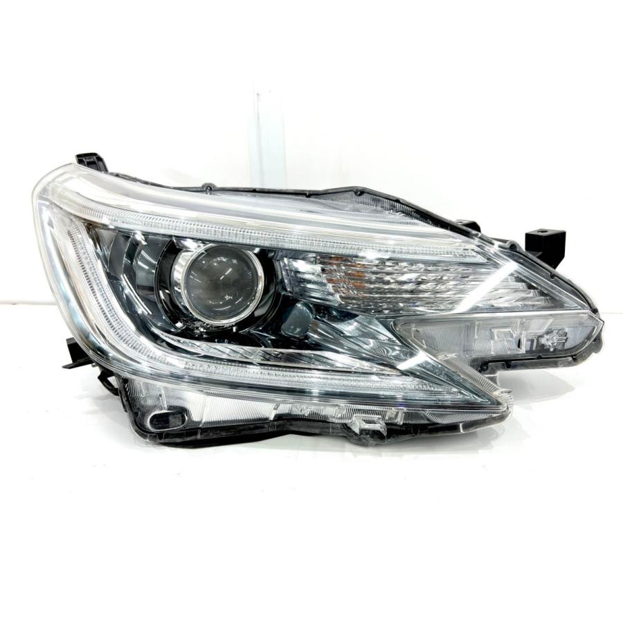 マークX GRX130 /133 後期 右ライト KOITO 22-358 マークX GRX130 /133 後期 右ライト KOITO 22-358