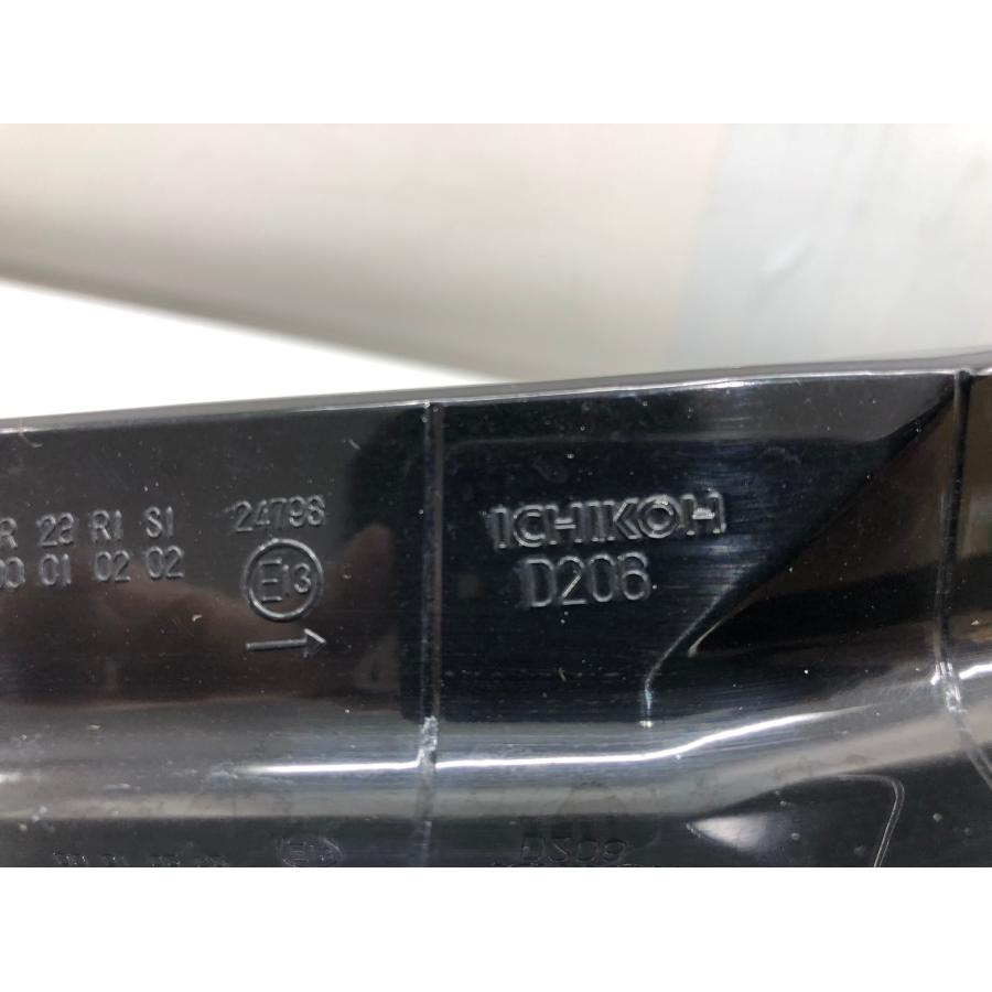 スズキ ワゴンR スティングレー MH35S/MH55S 純正 テールランプ 右