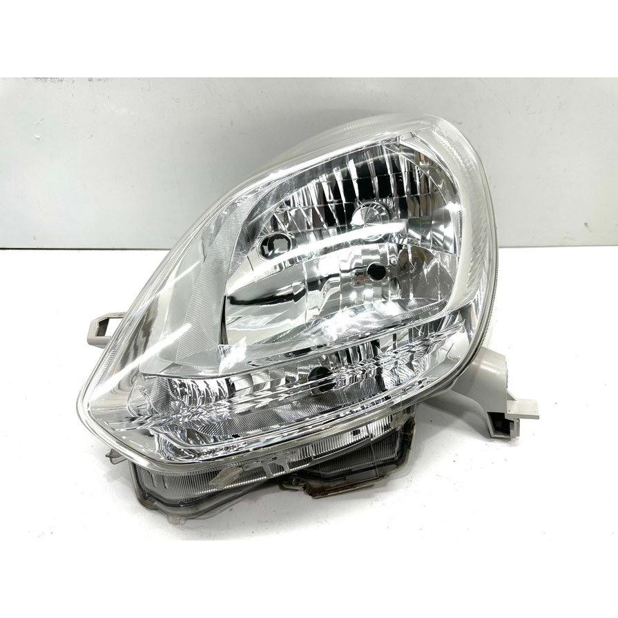 ☆ジャンク☆ トヨタ パッソ KGC30 後期 純正 左右 HID ヘッドライト