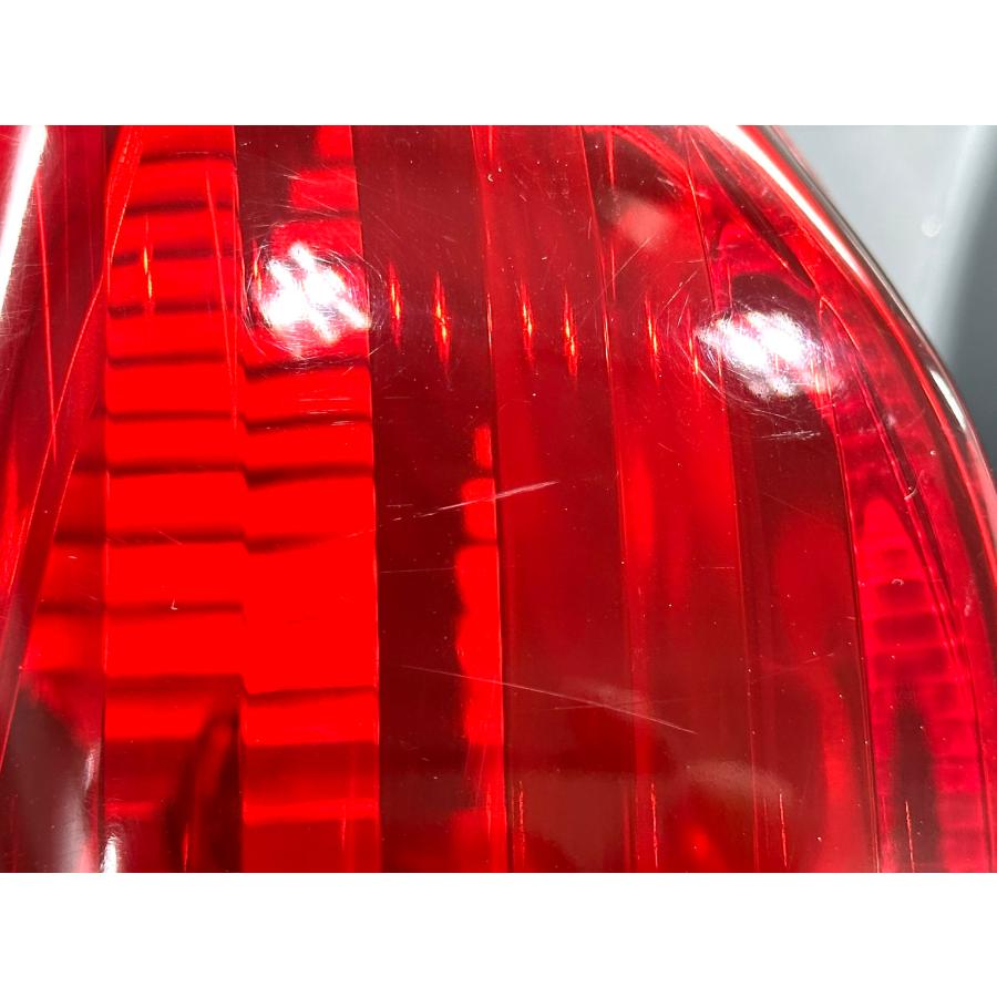 トヨタ プロボックス NCP50V 純正 左右 テールライト KOITO52-078
