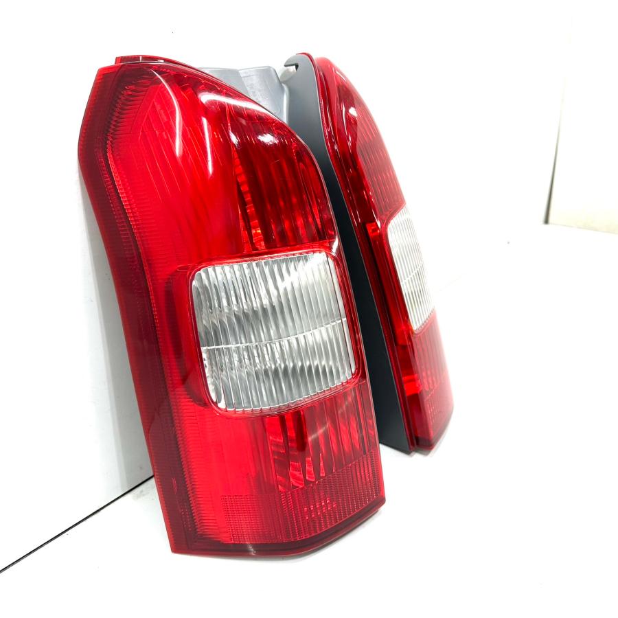 トヨタ プロボックス NCP50V 純正 左右 テールライト KOITO52-078