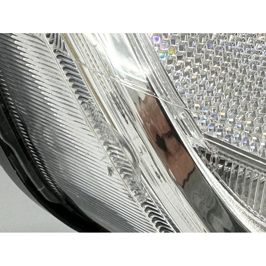 【中古】ボルボ　VOLVO　純正　V60/S60　2017年　右　ヘッドライト　LDA-FD4204T　品番31420256　 ボルボ V60/S60 FB/FD 後期 純正HIDヘッドライト 右 31420256/31698821