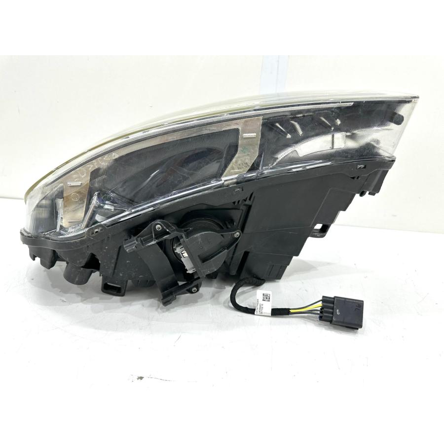 【中古】ボルボ　VOLVO　純正　V60/S60　2017年　右　ヘッドライト　LDA-FD4204T　品番31420256　 楽天市場】VOLVO ボルボ S60 V60 キセノン ヘッドランプ 右側 純正