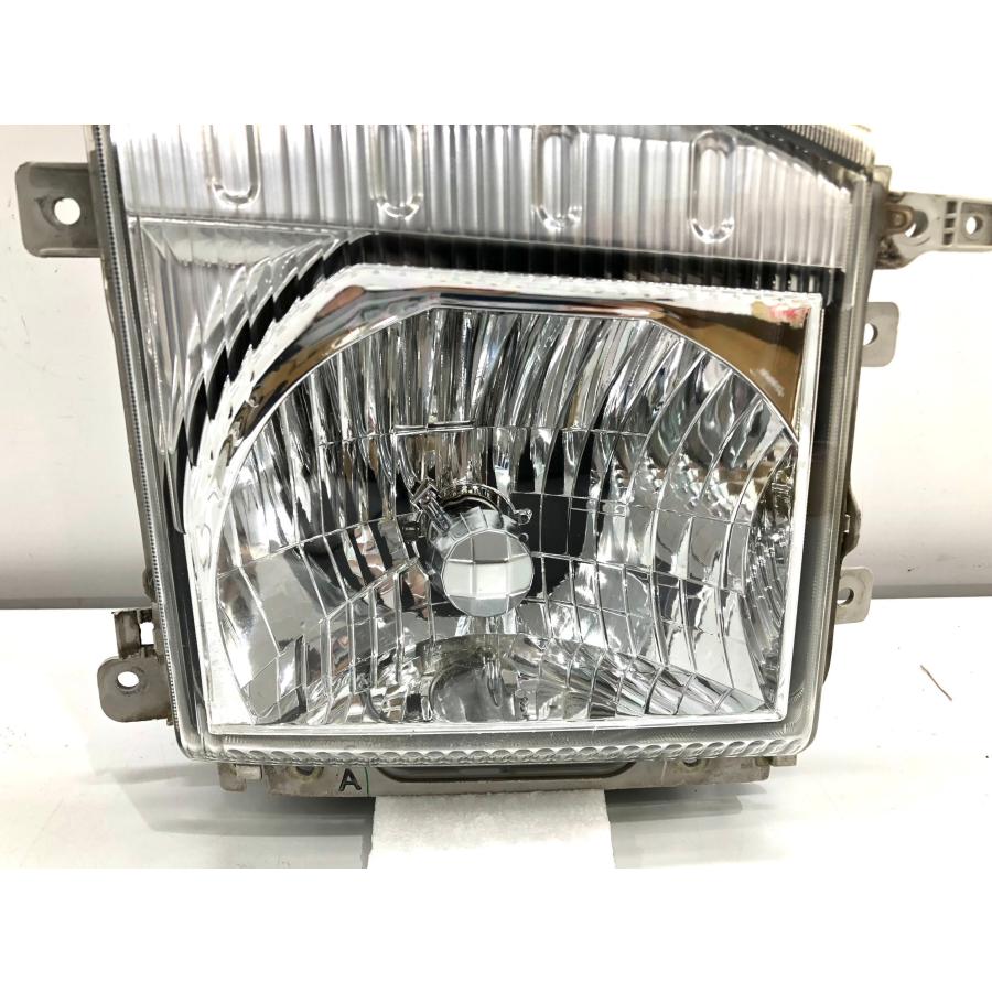 いすゞ エルフ 85系 標準 純正 ヘッドランプ 右 ハロゲン 24V KOITO110