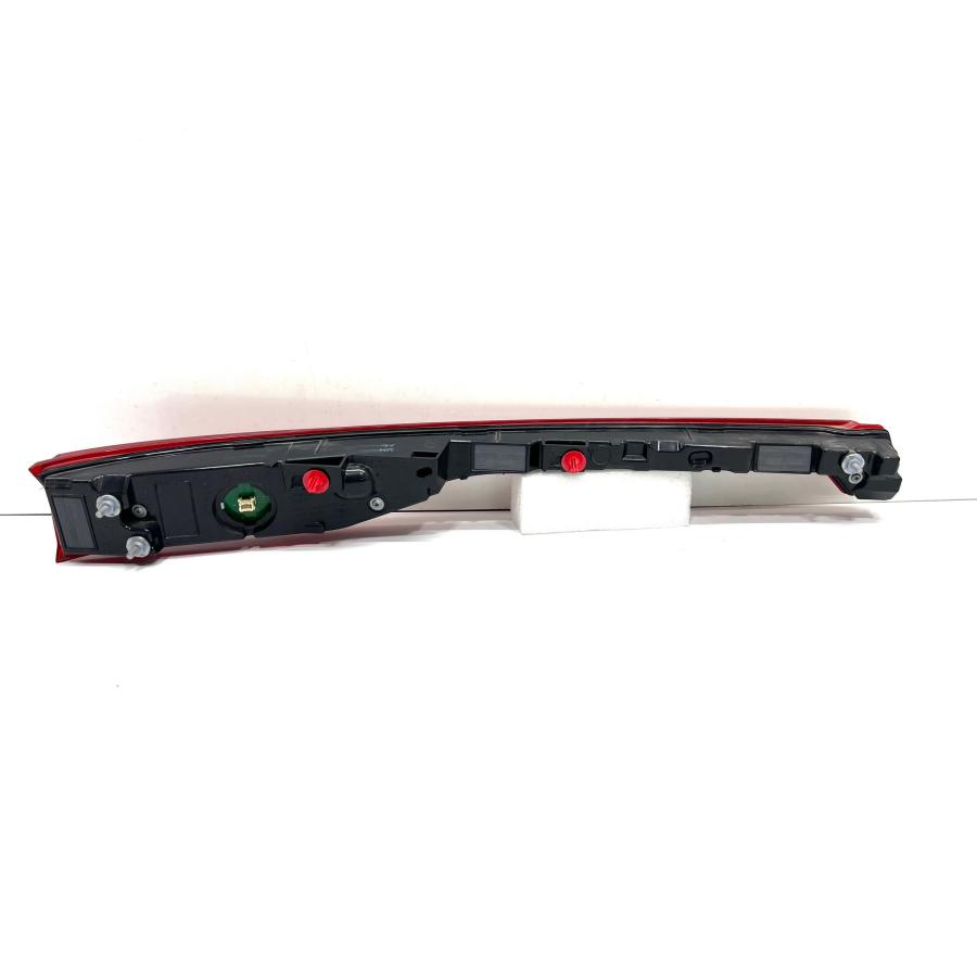 ☆美品☆ トヨタ ハリアー MXUA80/85 AXUH80/85 純正 右 テールライト