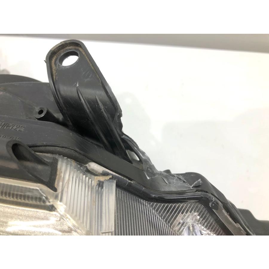 トヨタ エスティマ アエラス ACR50W 3型 純正 ヘッドランプ 右 HID