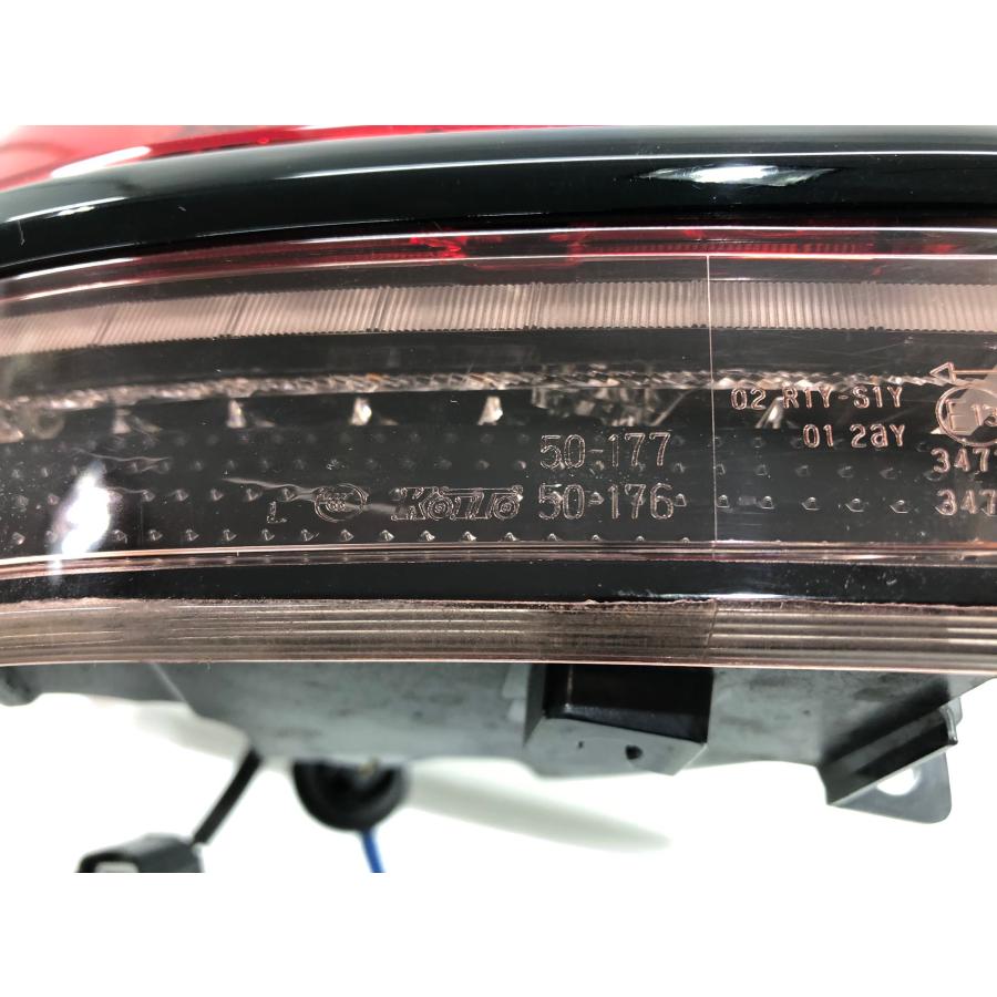 レクサス LS VXFA50/GVF50 後期 純正 テールランプ 左 KOITO50-176 177