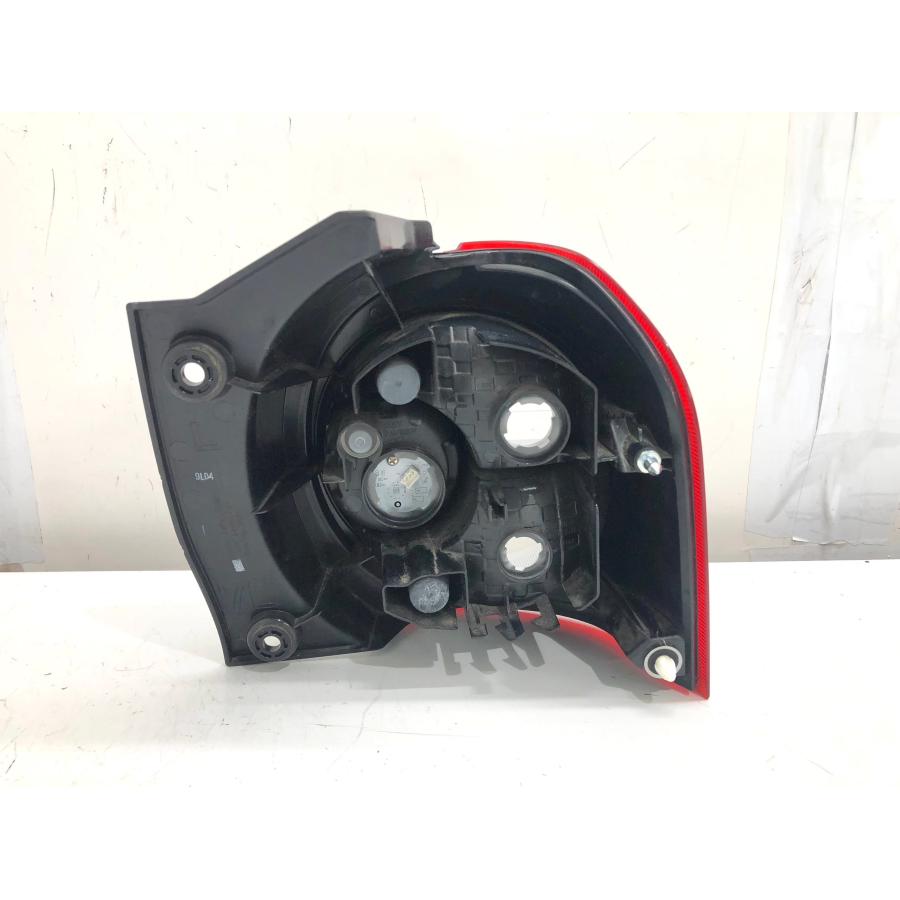 ダイハツ ミラ トコット LA550S 純正 テールランプ 左