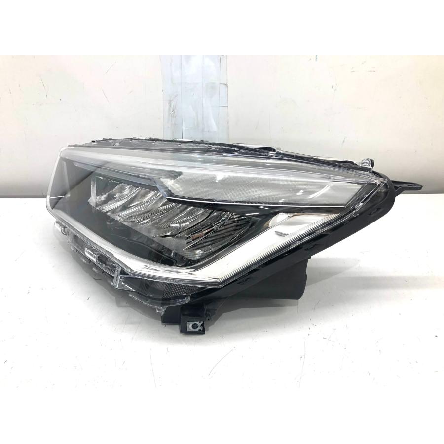 トヨタ ライズ A200/A201/A202/A210 純正 ヘッドランプ 左 LED
