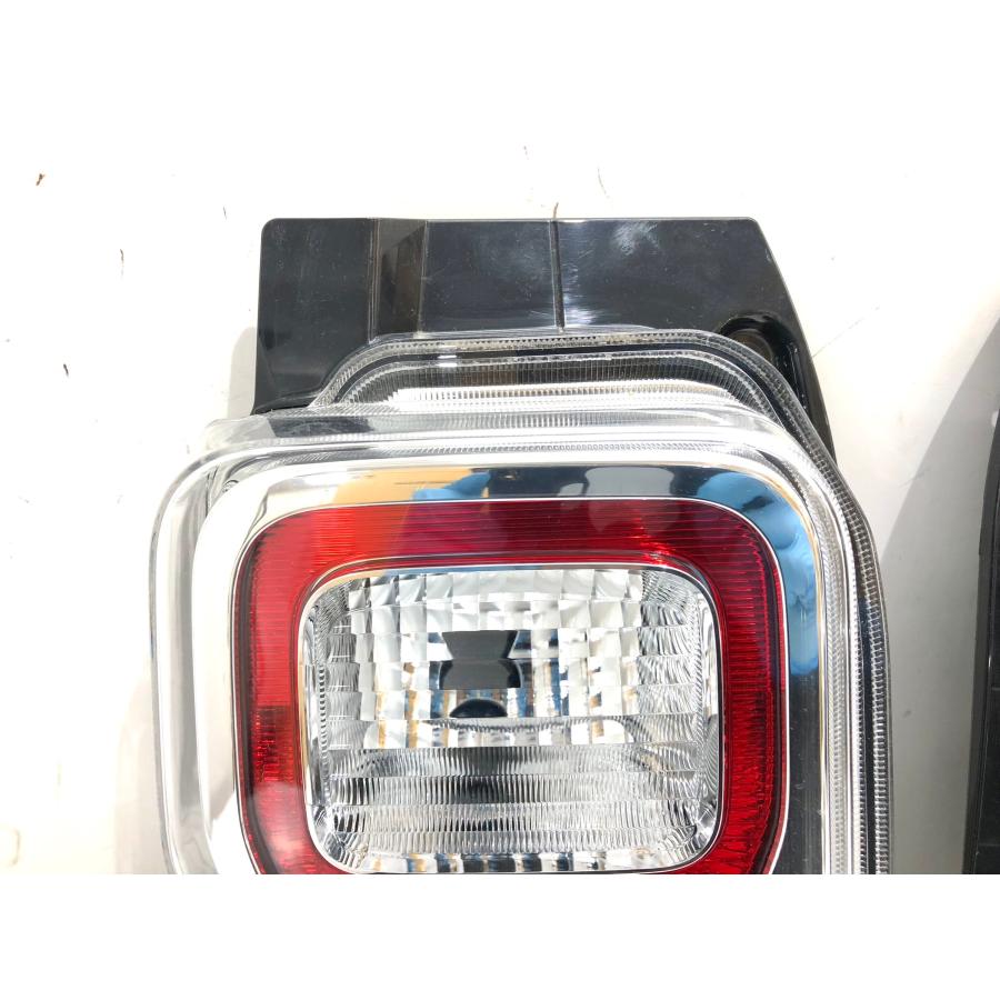 ハスラー MR52S/MR92S　 テールランプ　 左右セット ♪良品♪ハスラー MR52S/MR92S 純正 テールランプ 左右 KOITO220-5939W