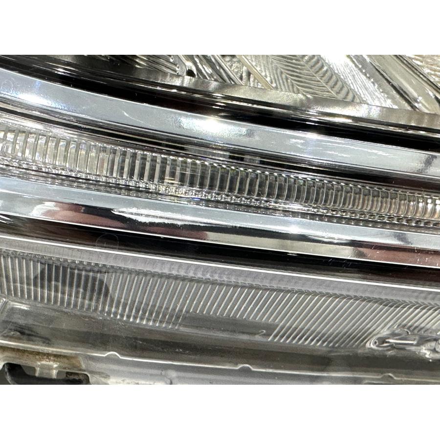 フィットハイブリッド GP5/GP6 後期 純正LEDヘッドライト 右 STANLEY
