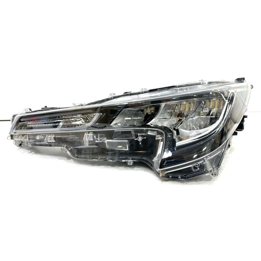 NRE210H　トヨタ　カローラ　スポーツ　ヘッドライト カローラ 15-868☆美品☆LED NRE210H カローラスポーツ Z☆左