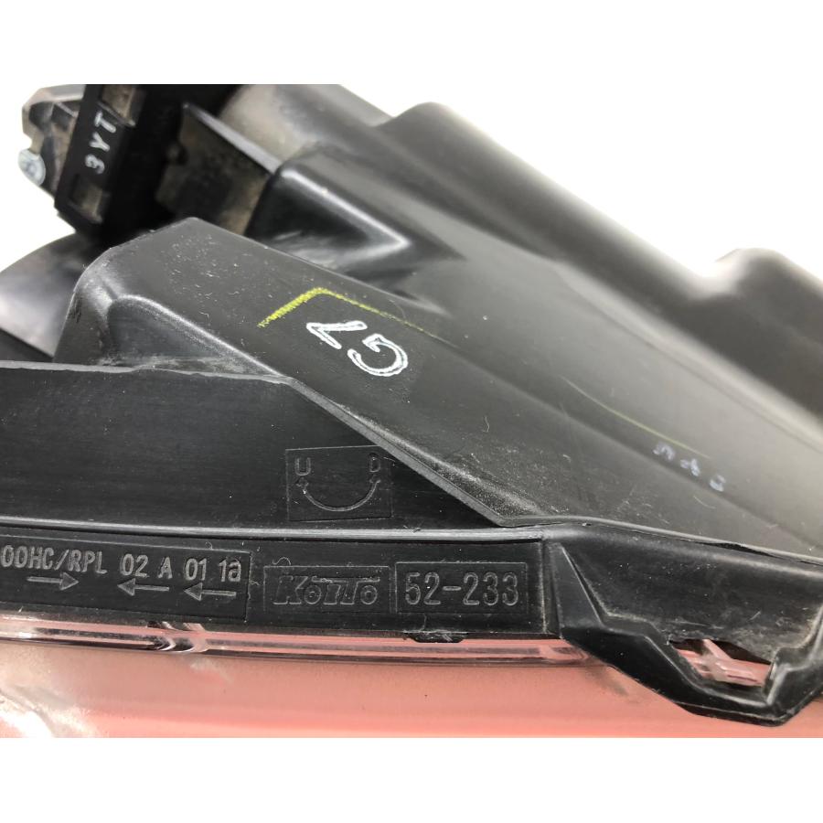 トヨタ ヴィッツ NSP130 前期 純正 ヘッドランプ 右 ハロゲン KOITO52