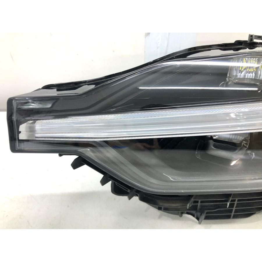 ボルボ VOLVO XC60 UB/UD 純正 ヘッドランプ 左 LED 32337372（85A-24m