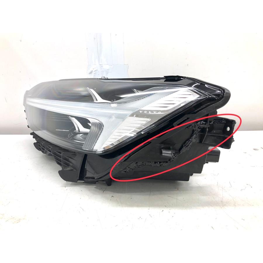 ボルボ VOLVO XC60 UB/UD 純正 ヘッドランプ 左 LED 32337372（85A-24m