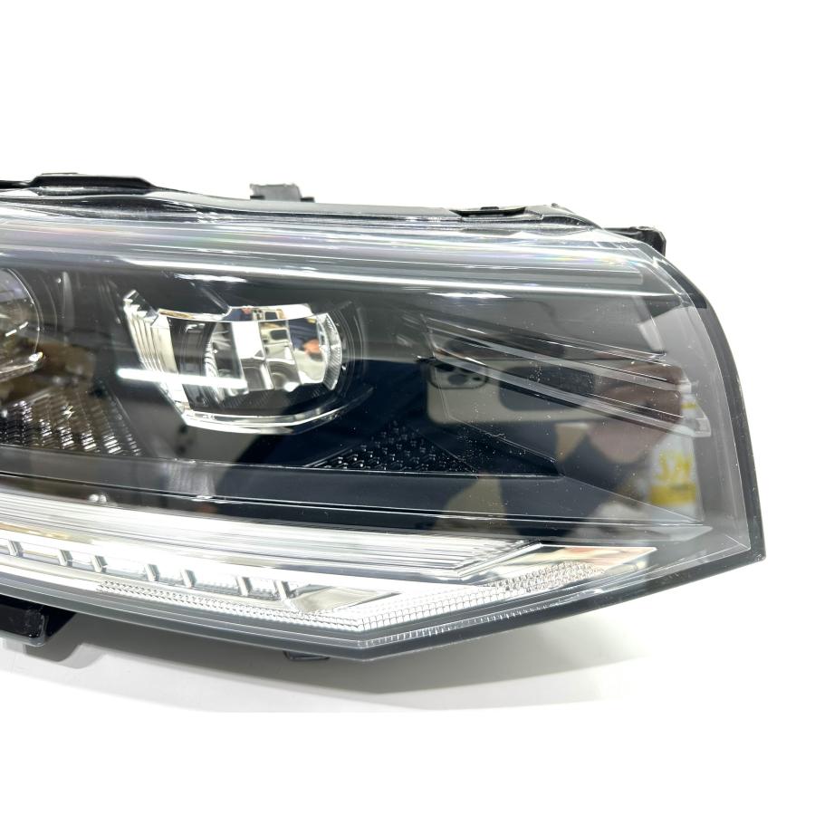 ☆レンズ綺麗☆ フォルクスワーゲン VW T-CROSS Tクロス 純正 右 LED