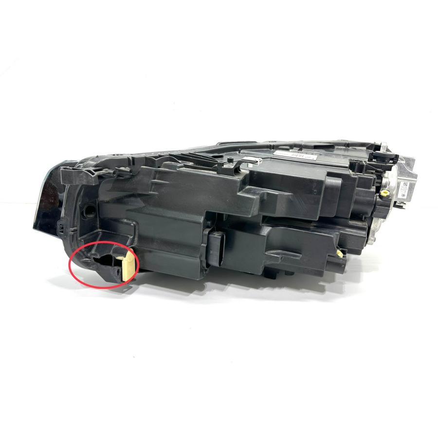☆レンズ綺麗☆ フォルクスワーゲン VW T-CROSS Tクロス 純正 右 LED